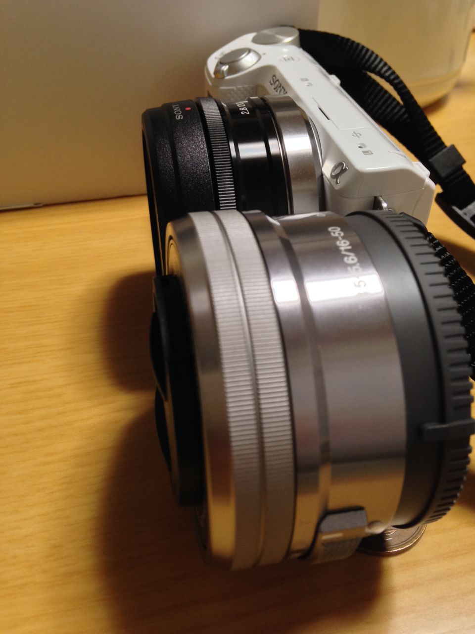 SONY NEX-5T ミラーレス　イルビゾンテSELP1650 ズームレンズ ミラーレス初心者向け SONY α NEX-5TとEマウントのレンズ選び